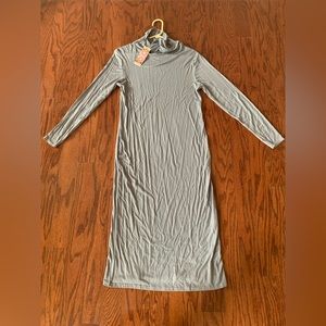 Boohoo Gray Turtleneck Bodycon Dress Size 12